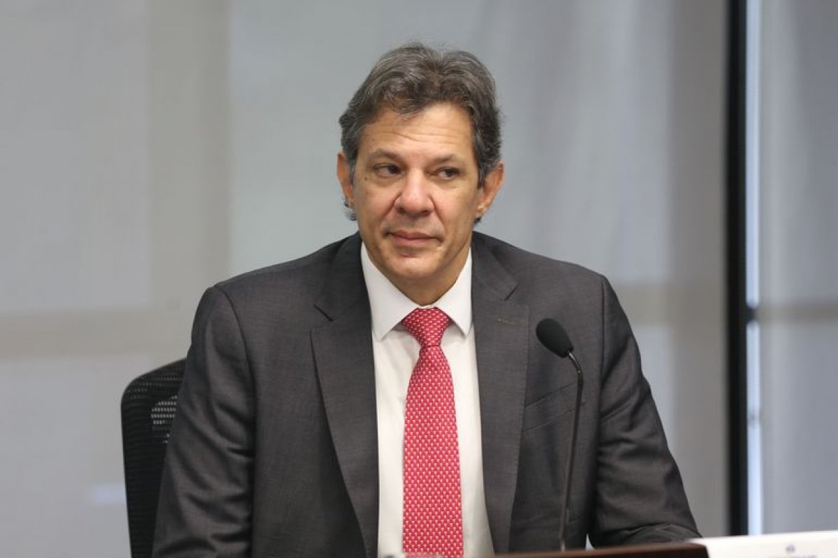Programa Desenrola tem 'problema operacional', afirma Haddad 