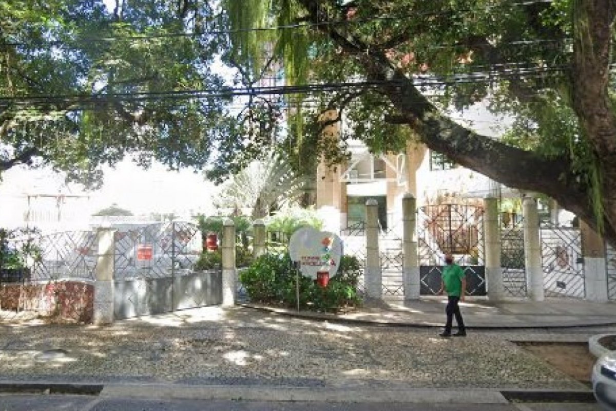 Casal furta R$20 mil em joas em prédio de luxo de Salvador