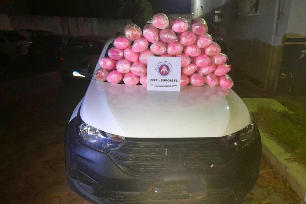 Homem é flagrado com 22 kg de maconha no sudoeste da Bahia