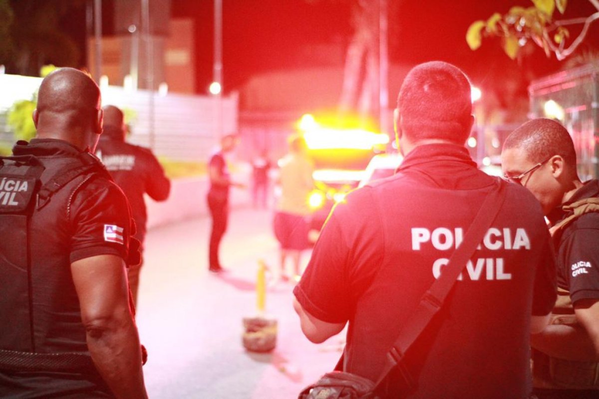 Polícia Civil cumpre mandado de prisão contra monitor de presídio em Irecê
