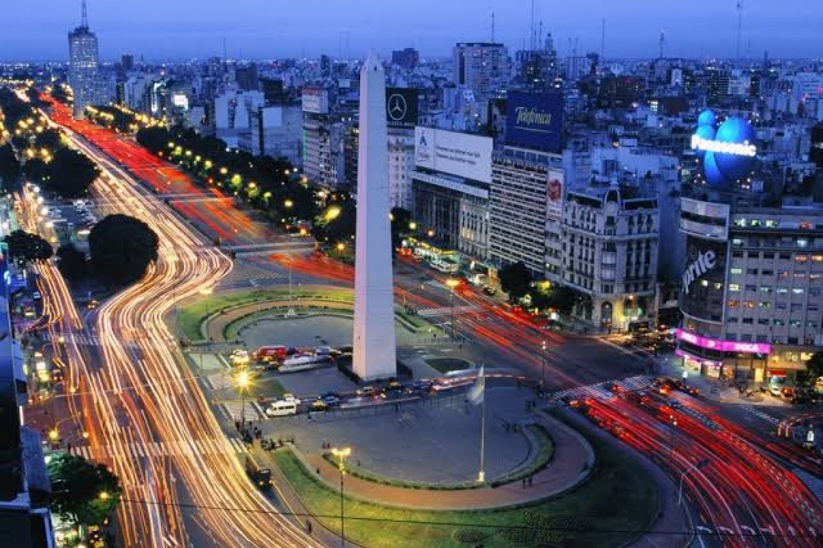 Conheça 5 destinos internacionais econômicos para viajar em 2023!