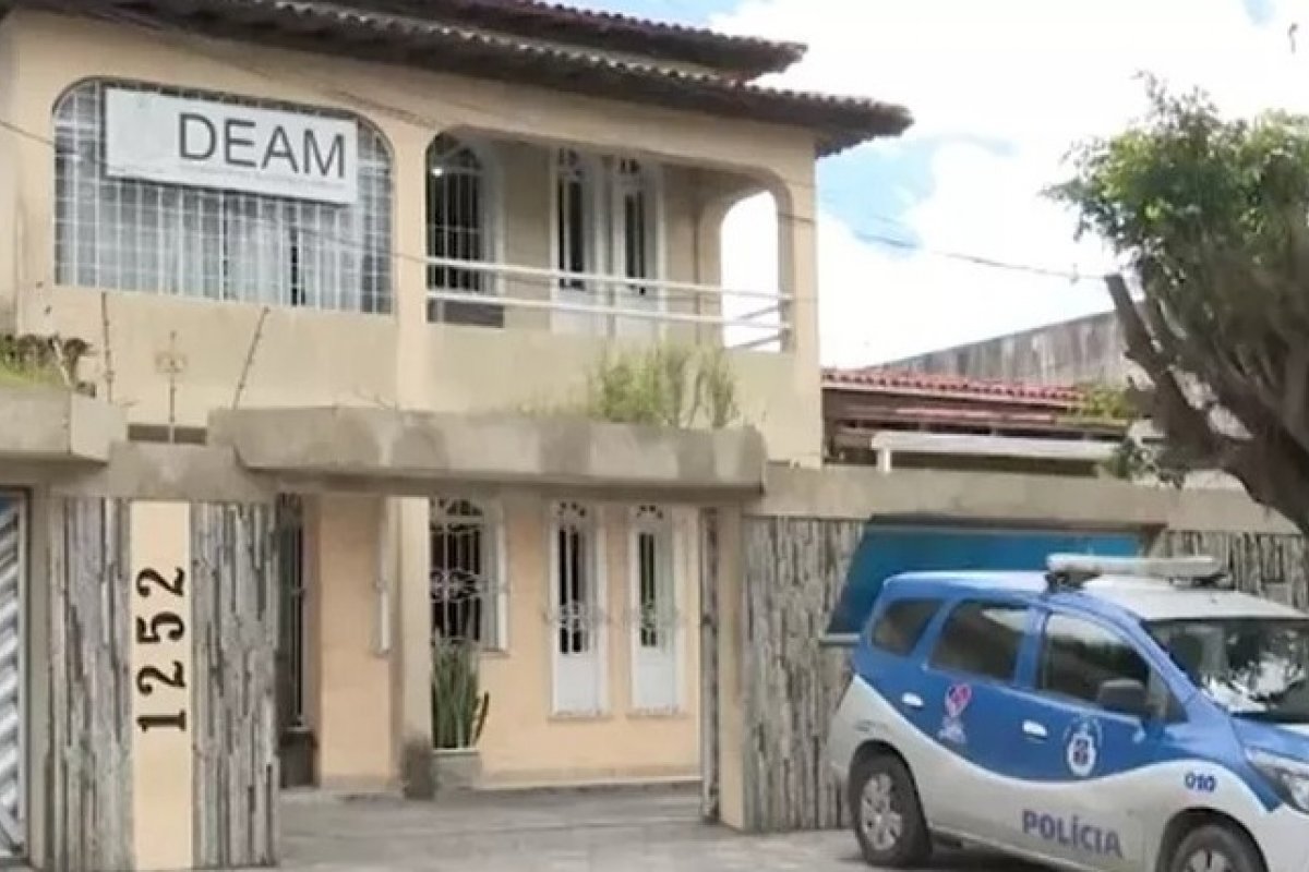 Mulher é resgatada de cárcere privado com sinais de desnutrição na Bahia 