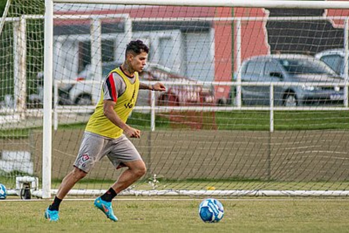 Após eliminações precoces na temporada, Vitória estreia diante da Ponte na Série B
