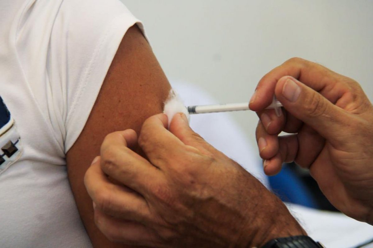 São aplicadas mais de 21 mil doses no Dia D da Vacinação em Salvador 