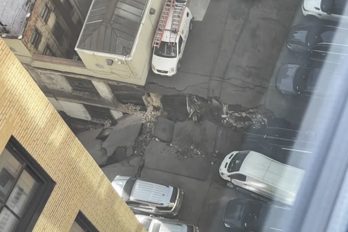 Estacionamento desabafa em Nova York deixando pelo menos 1 pessoa morta e 5 feridas