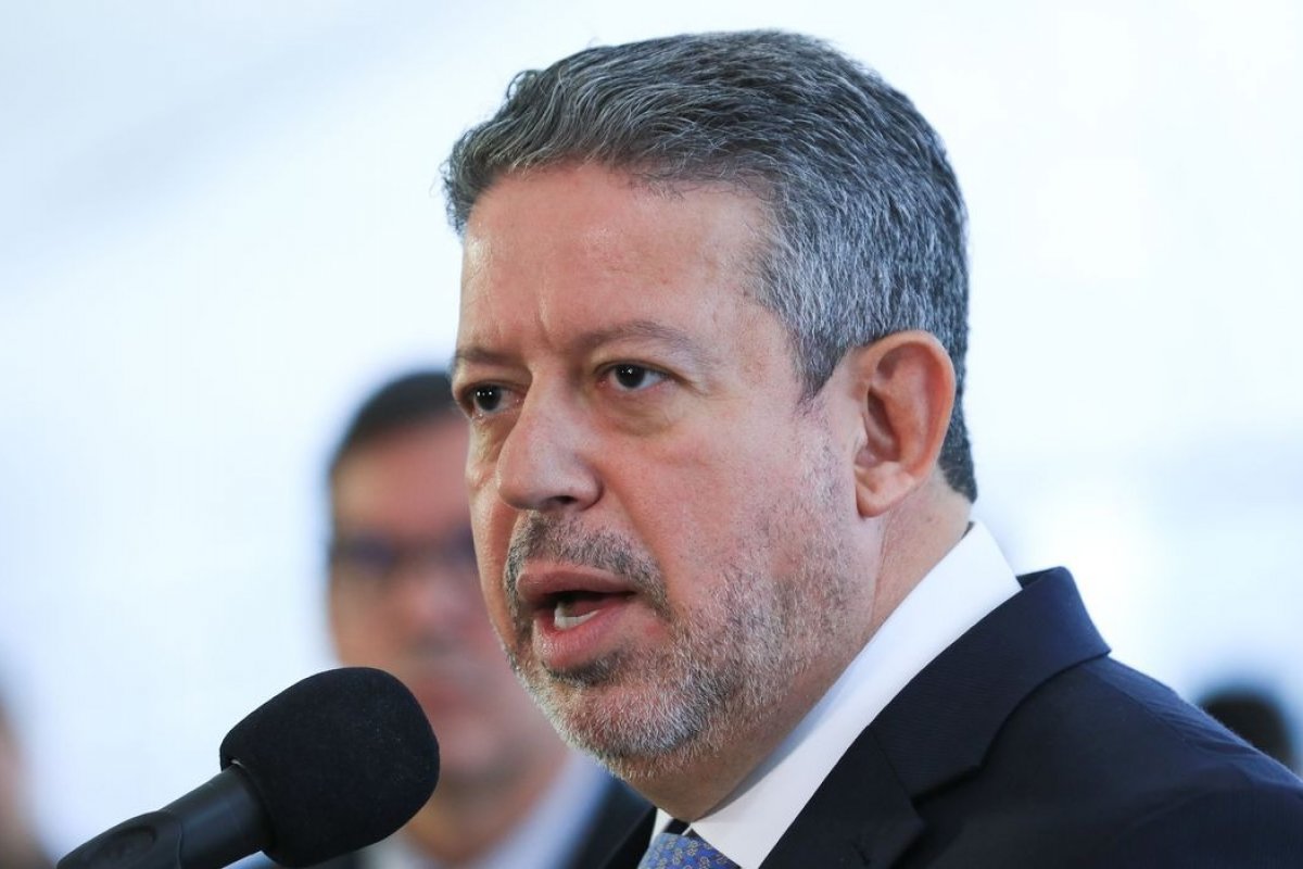Lira diz que Câmara votará projeto das Fake News na próxima semana