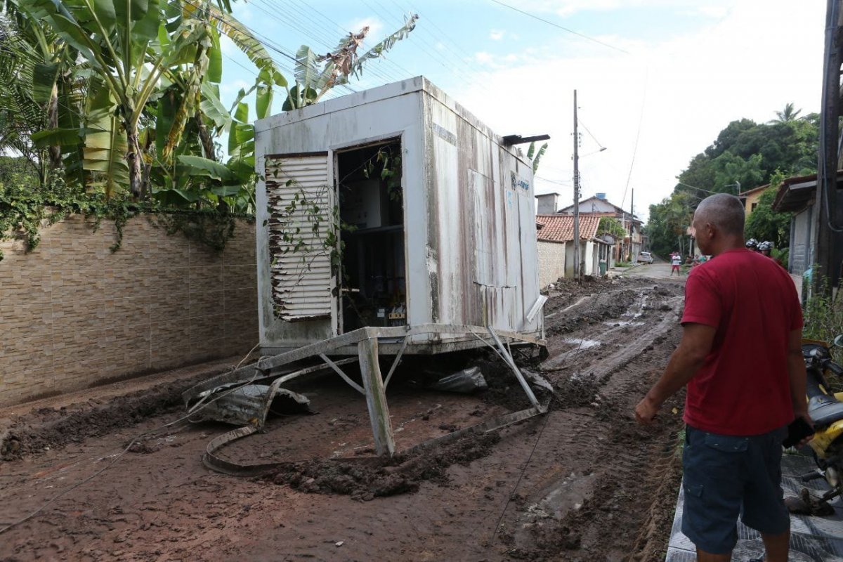 Número de pessoas afetadas pelas fortes chuvas na Bahia chega a mais de 9 mil