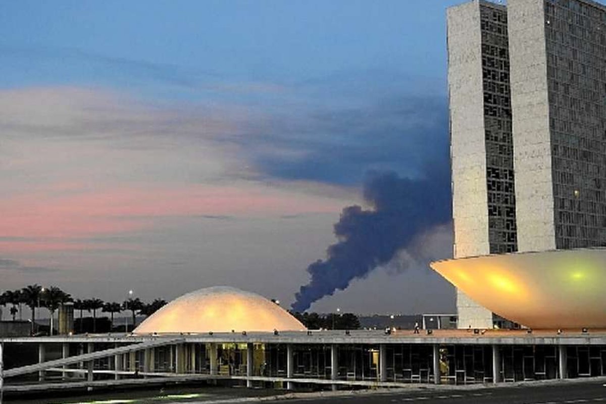 97 PECs serão apresentadas no Congresso por parlamentares, até o início de dezembro