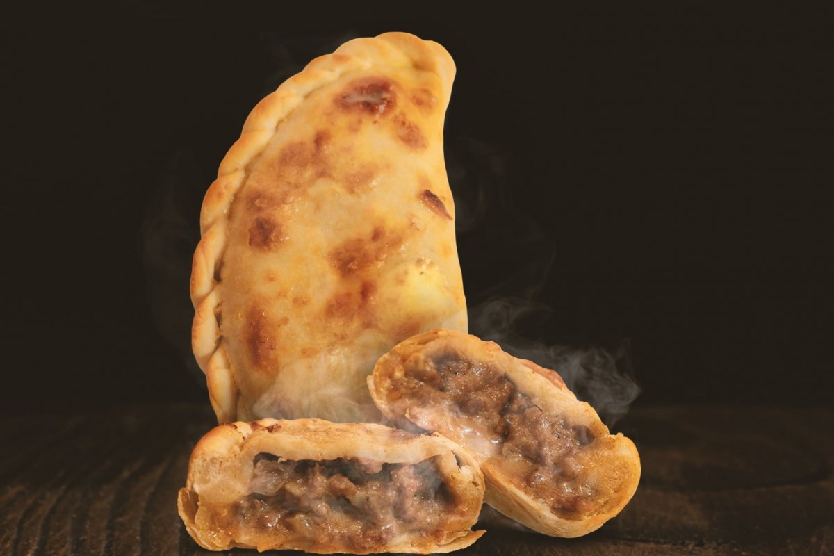 Empanada Argentina chega às unidades da Mais1.Café na Bahia! 
