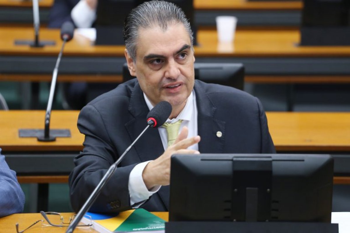 CCJ da Câmara aprova projeto que estende prazo para municípios pagarem dívidas com a União