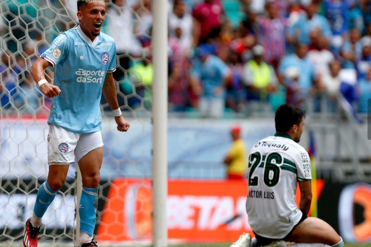 Com Fonte Nova cheia, Bahia bate Coritiba e engata segundo triunfo no Brasileirão 