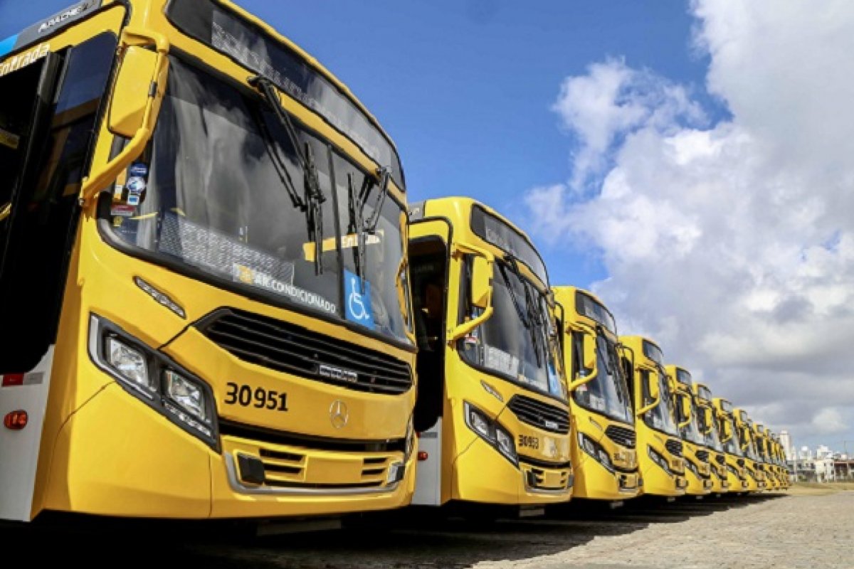 Rodoviários decretam estado de greve em Salvador