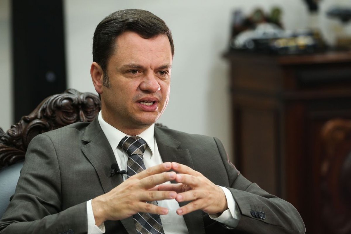 Alexandre de Moraes manda soltar o ex-ministro Anderson Torres