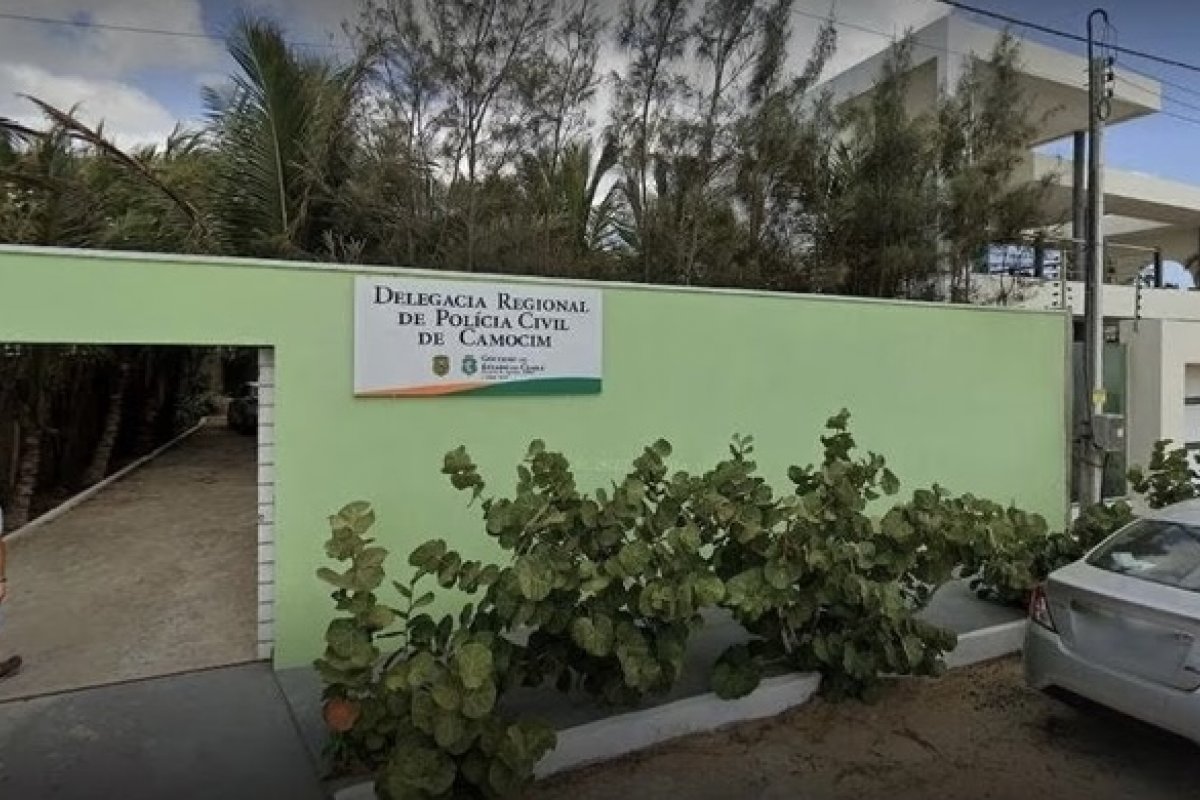Governador do Ceará lamenta morte de quatro policiais civis em delegacia de Camocim 