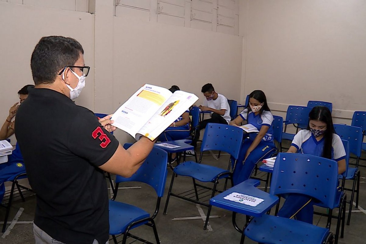 Governo da Bahia publica decreto para concessão de gratificação a professores e coordenadores pedagógicos