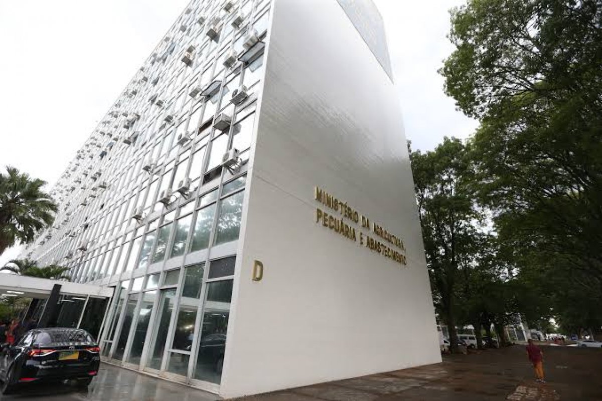 Ministério do Desenvolvimento Agrário libera recursos para associações ligadas ao MST com pendências 