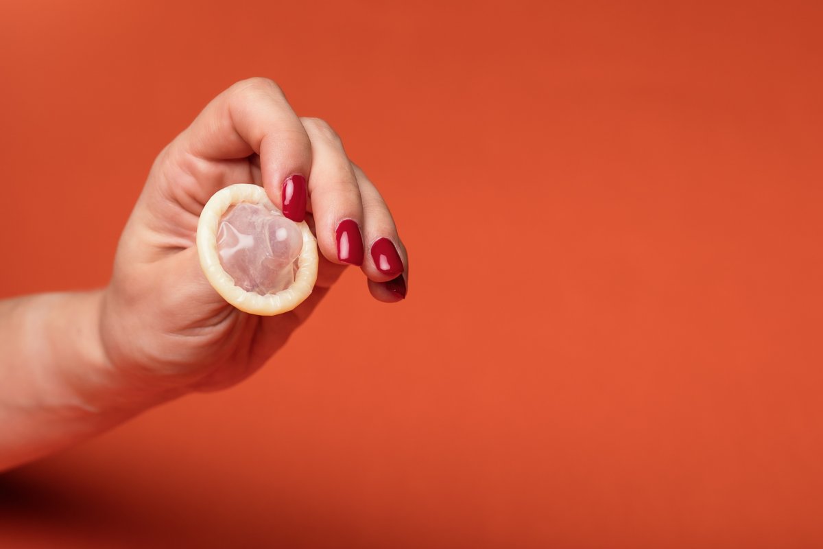 É mito que mulheres perdem o interesse pelo sexo ao envelhecer, diz estudo 