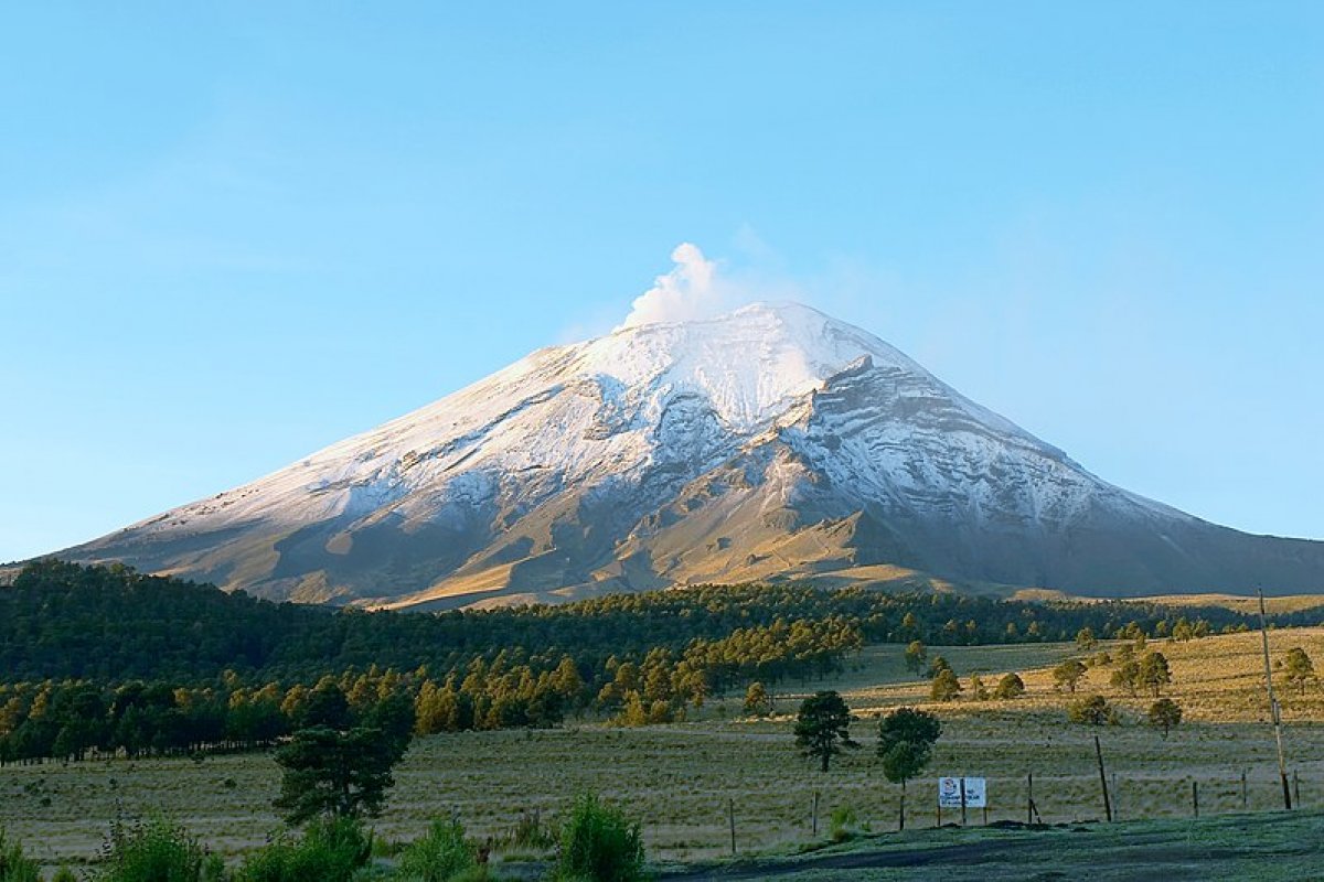 México aumenta nível de alerta de vulcão após aumento da atividade eruptiva