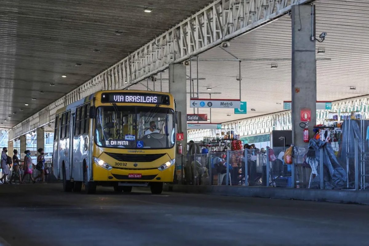 Após acordo, não haverá greve dos rodoviários do transporte público em Salvador 