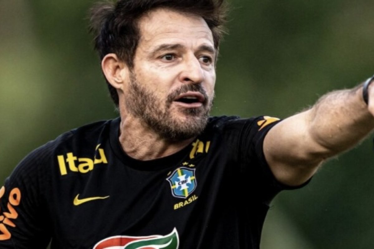 Confira a lista dos convocados para amistosos da Seleção Brasileira