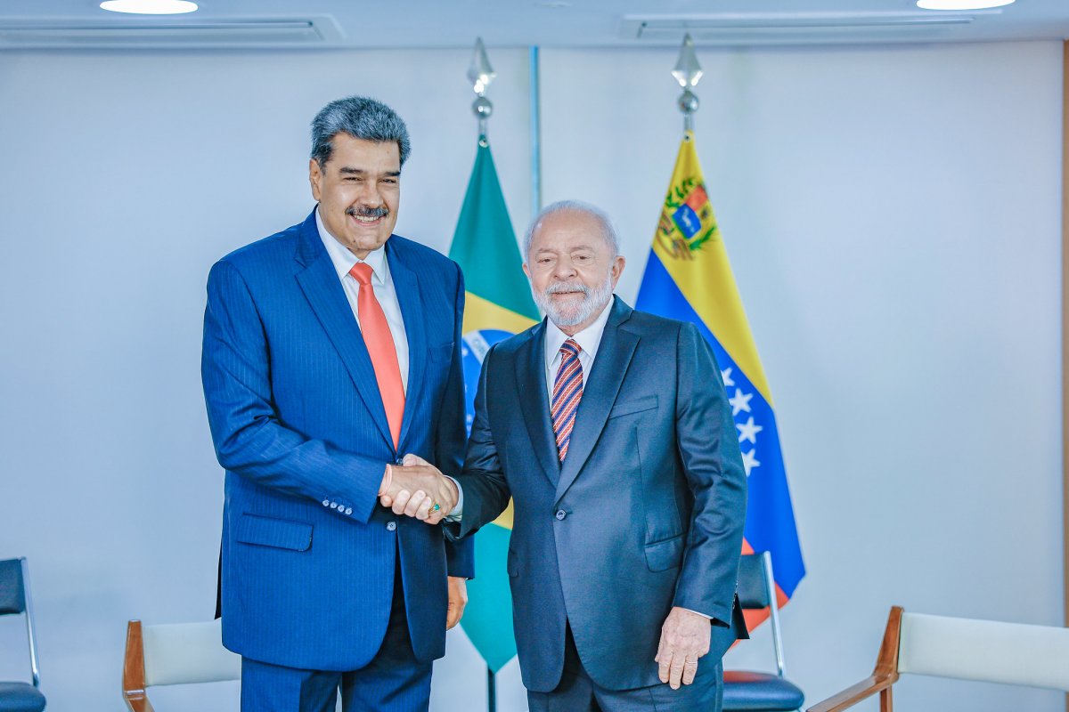 Defendida por Lula, ditadura venezuelana executou milhares e deixou país na pobreza