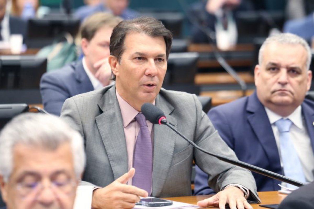 Relator defende que STF se abstenha de julgar marco temporal após votação na Câmara 