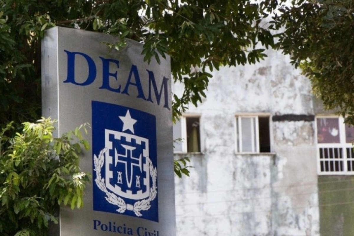 Justiça pede que dois delegados sejam disponibilizados pelo Estado para Deam de Porto Seguro