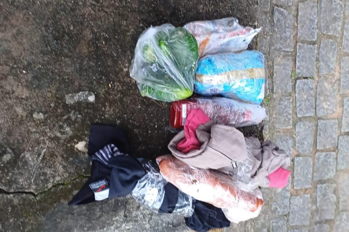 Operação apreende arremessos e materiais em celas na Colônia Penal Lafayete Coutinho 