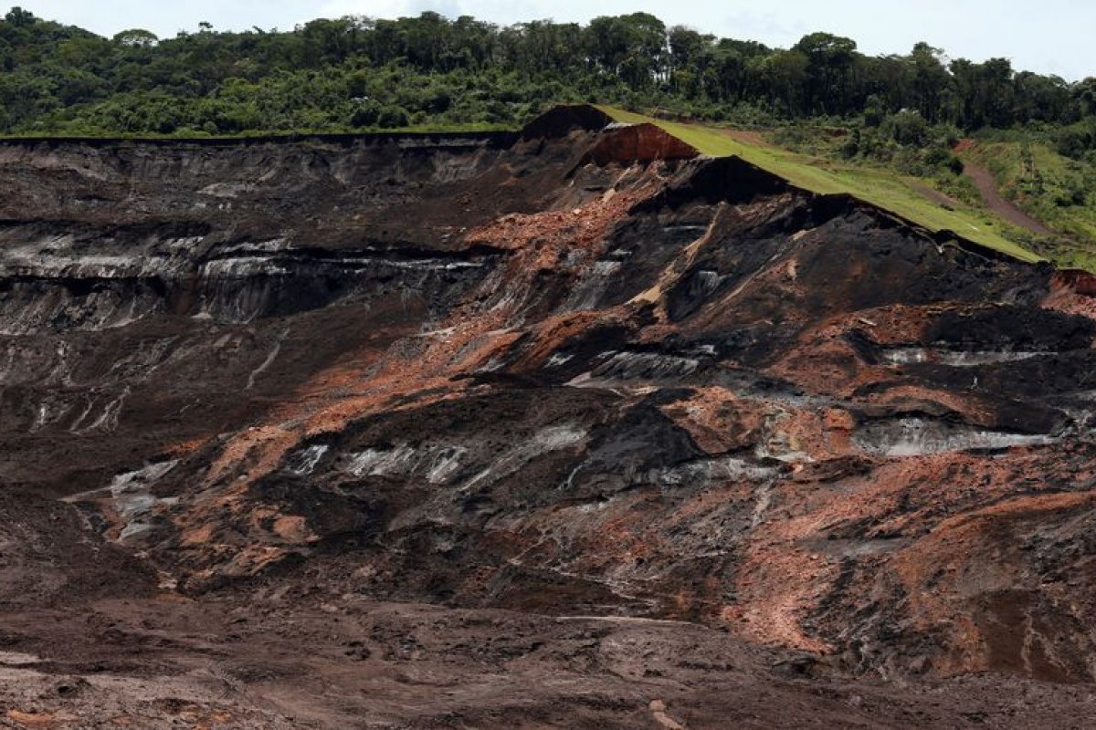 Vale confirma que barragem em Brumadinho se rompeu por liquefação