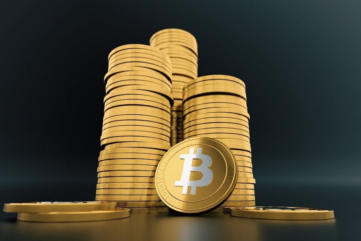Investimento em criptomoedas atinge novo recorde no Brasil em abril
