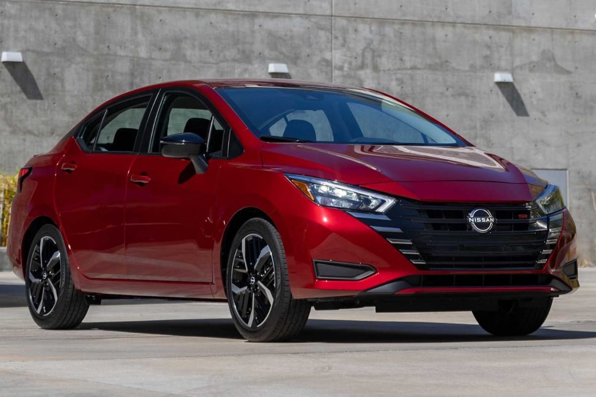 Já vai mudar: Nissan Versa 2024 chegará ainda este mês 