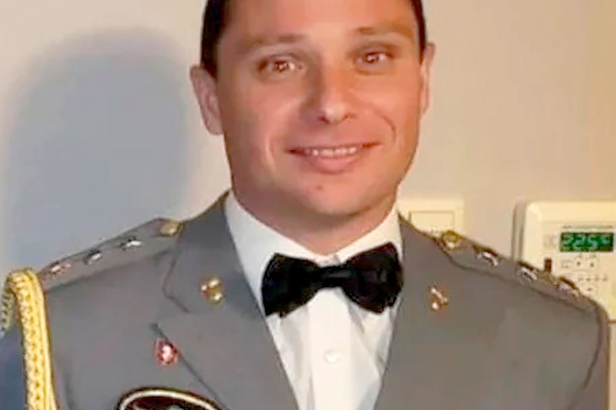 PF encontra mensagens no celular de Mauro Cid que apontam roteiro para tentativa do golpe de Estado 