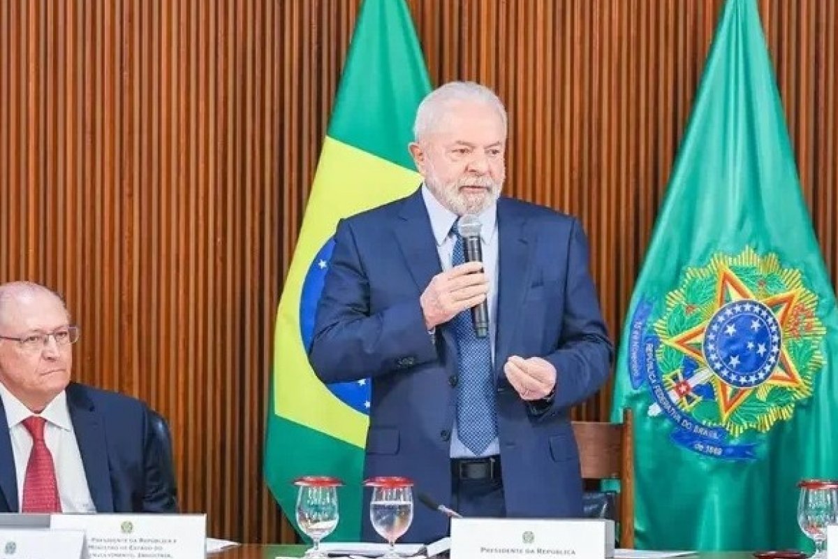 Pesquisa Datafolha mostra que 27% dos entrevistados desaprovam Lula