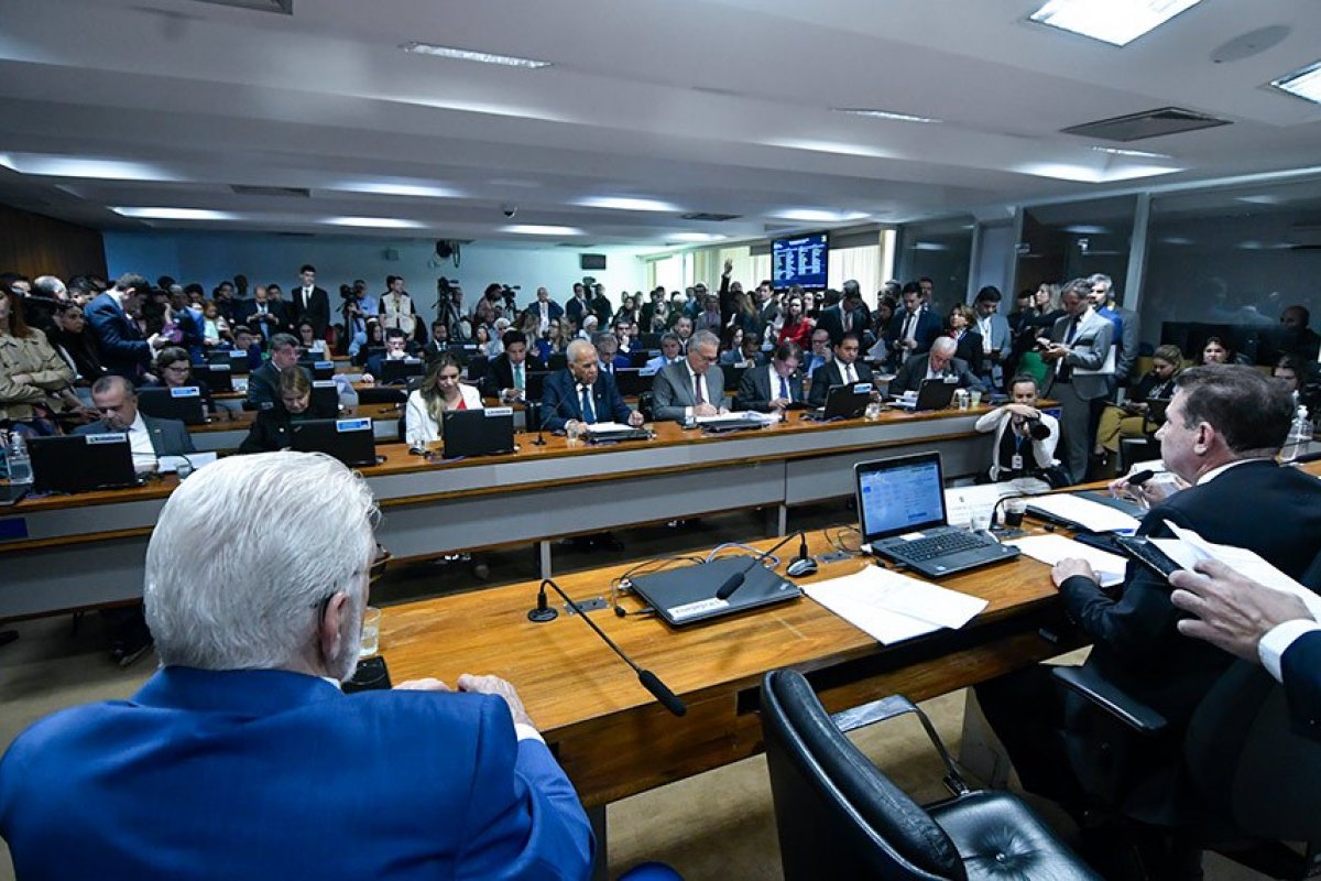 Senado conclui aprovação de projeto de desoneração da folha 