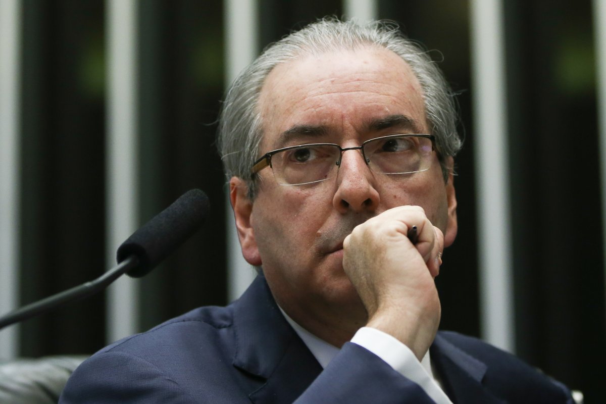 Eduardo Cunha rebate que dinheiro encontrado em mala de Geddel seria dele