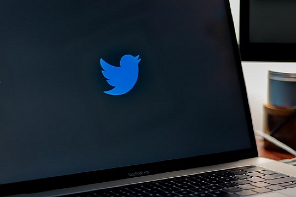 Twitter tem dois meses para cumprir nova lei europeia sobre conteúdo digital 