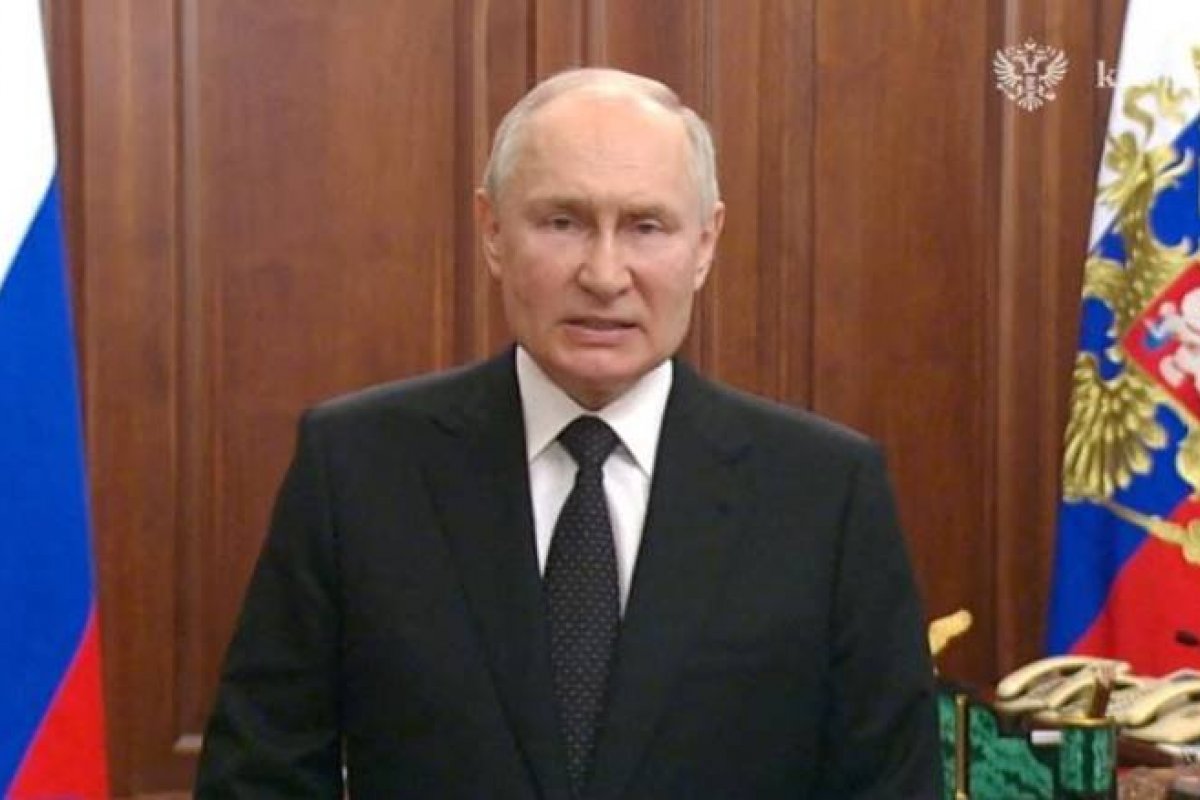 'Punhalada nas costas', diz Putin sobre rebelião dentro do exército russo