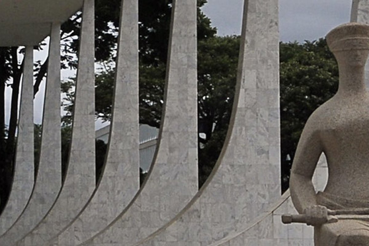 Auxílio-moradia e bônus extinto rendem salários de até R$ 1,5 mi a juízes
