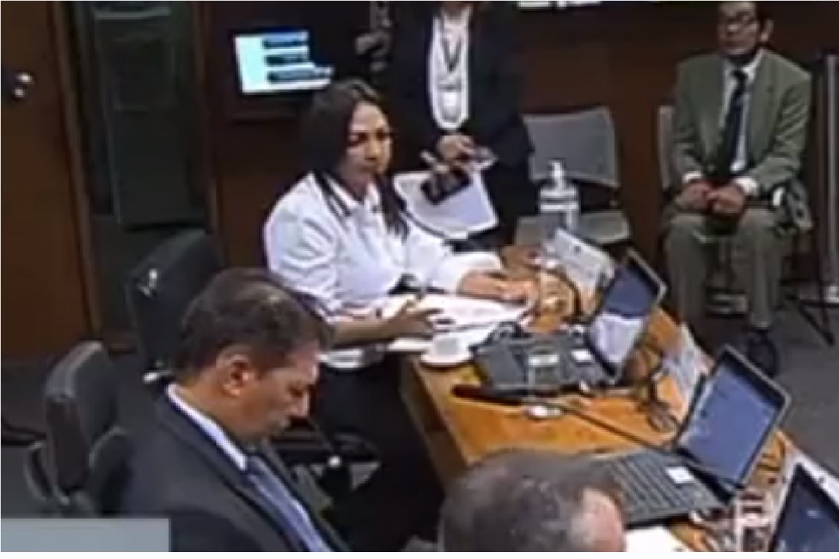 Vídeo: senadora acusa ex-chefe da PMDF de criar "cortina de fumaça" durante interrogatório na CPI do 8/1