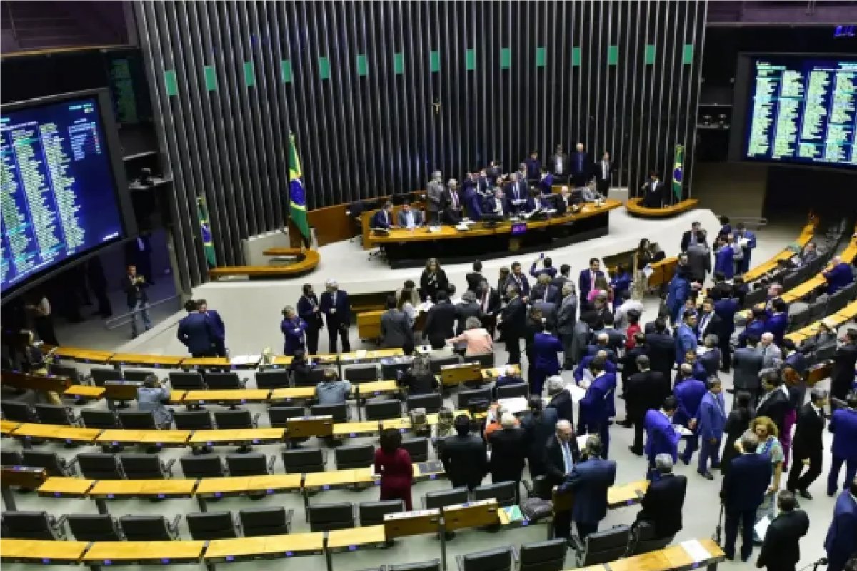 CPI das Criptomoedas aprova convocações e convites para depoimentos