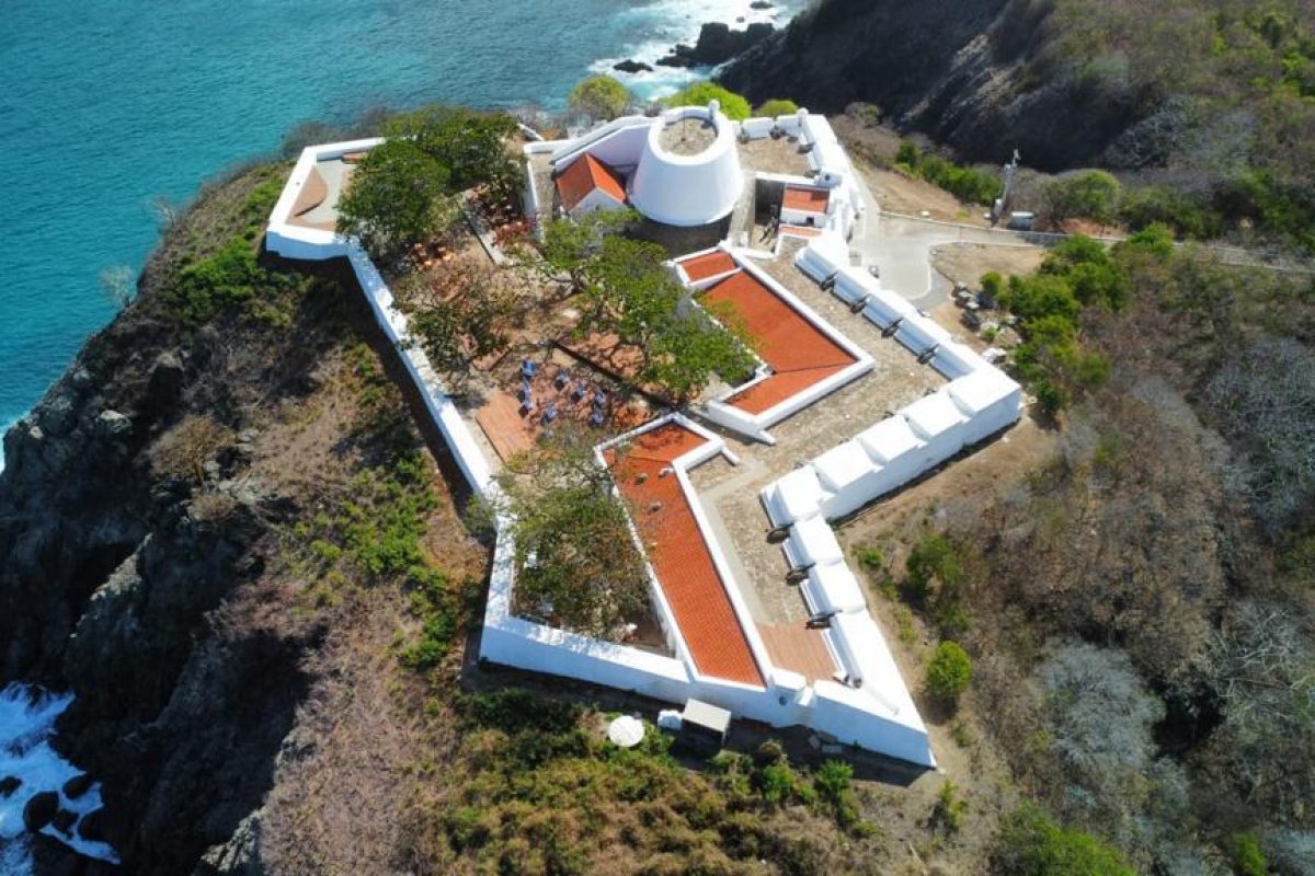 Arquipélago de Fernando de Noronha conecta movimentos e empresas em  defesa dos Oceanos sem plásticos! 
