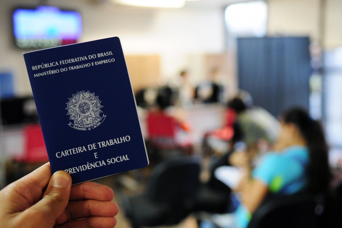 Bahia gera mais de 9 mil empregos de carteira assinada em maio, aponta Caged