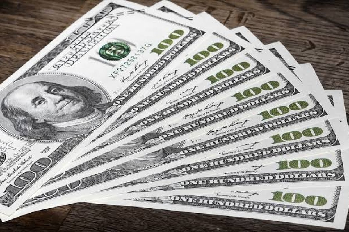 Dólar fecha primeiro semestre em R$ 4,79 e registra melhor desempenho em sete anos