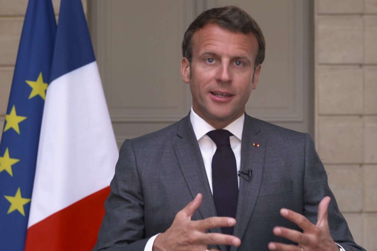 Macron afirma que redes sociais contrubuíram para a tensão dos protestos na França
