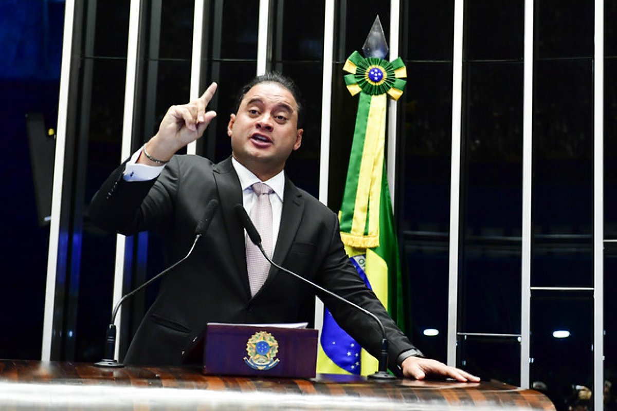  Senado aprova o substitutivo para o marco de garantias
