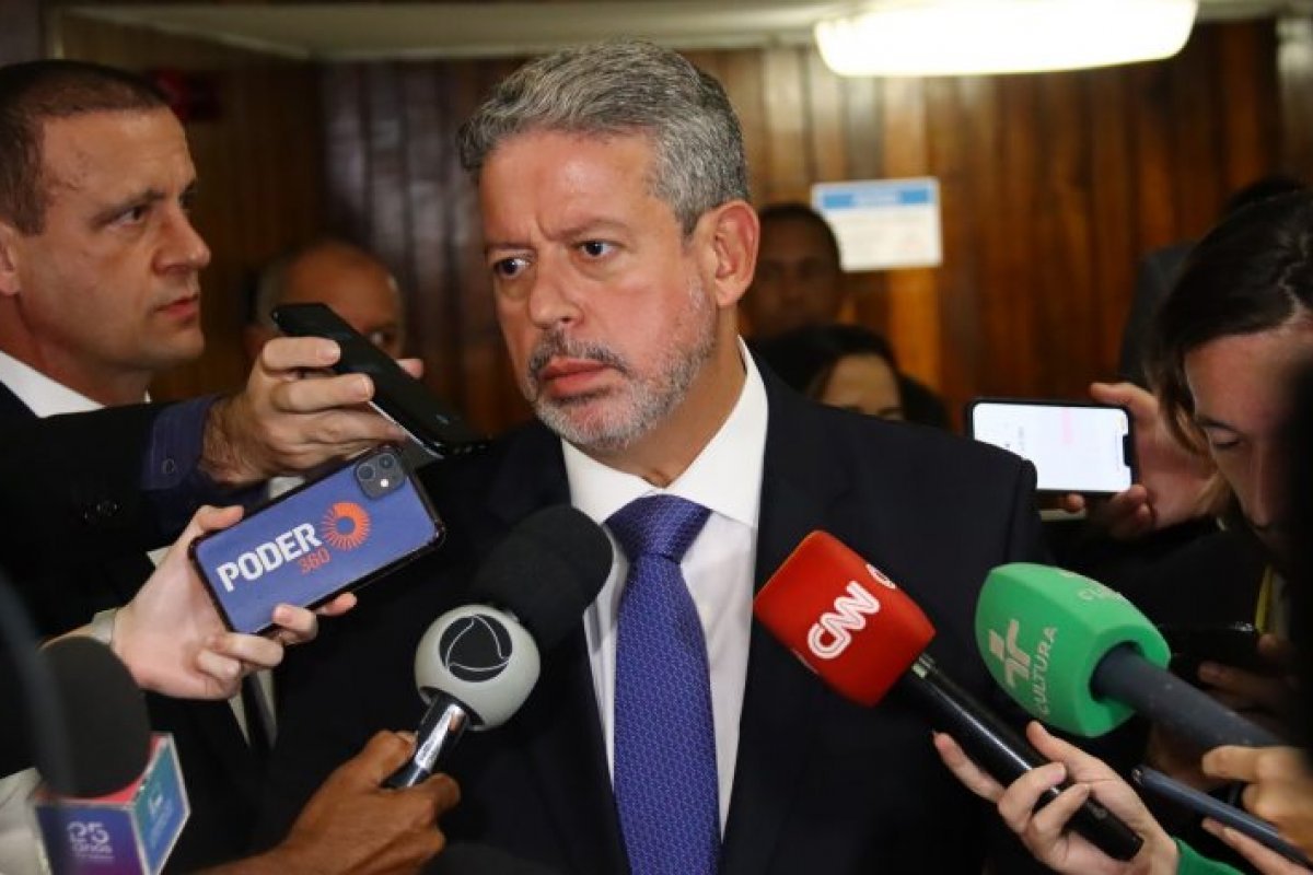 Arthur Lira libera votação remota nesta quinta e sexta-feira 