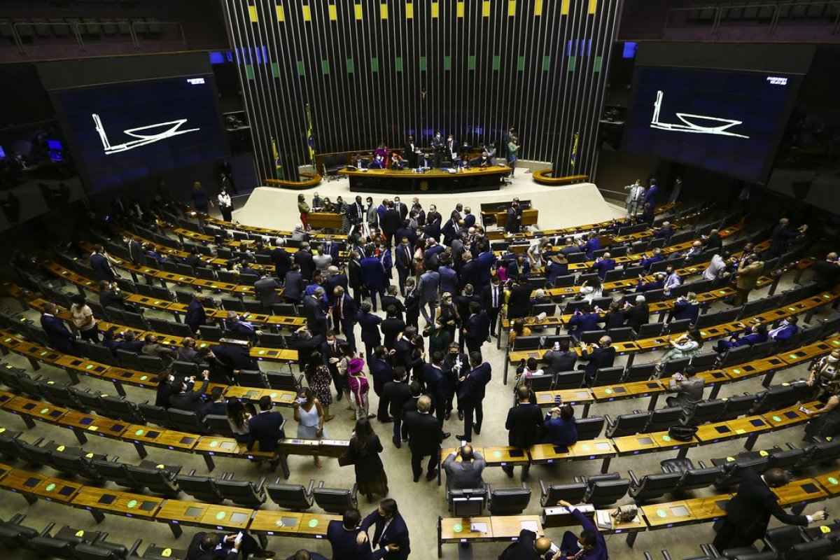 Câmara dos Deputados aprova projeto que retoma Programa de Aquisição de Alimentos