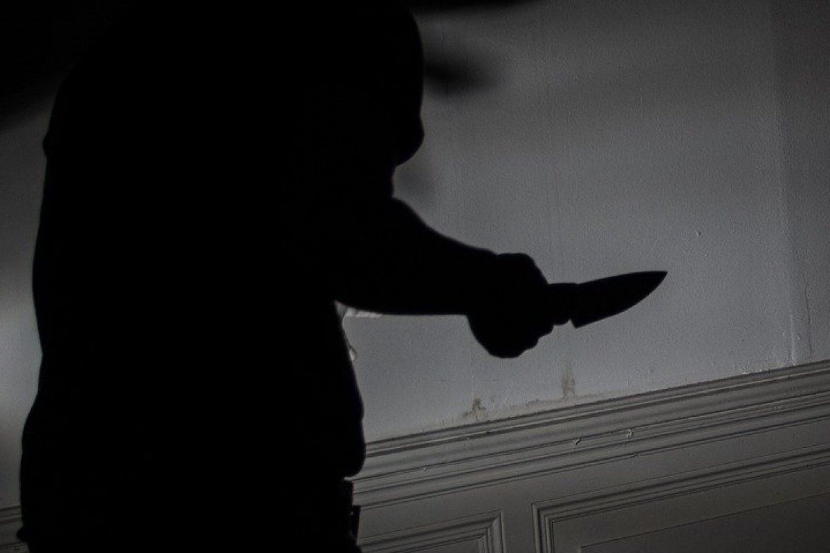 Homem atinge ex-companheira com golpes de faca após uma discussão no Paraná