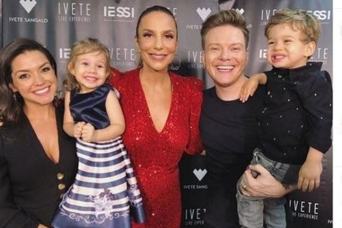 Michel Teló e Thaís Fersoza curtem show de Ivete Sangalo em São Paulo