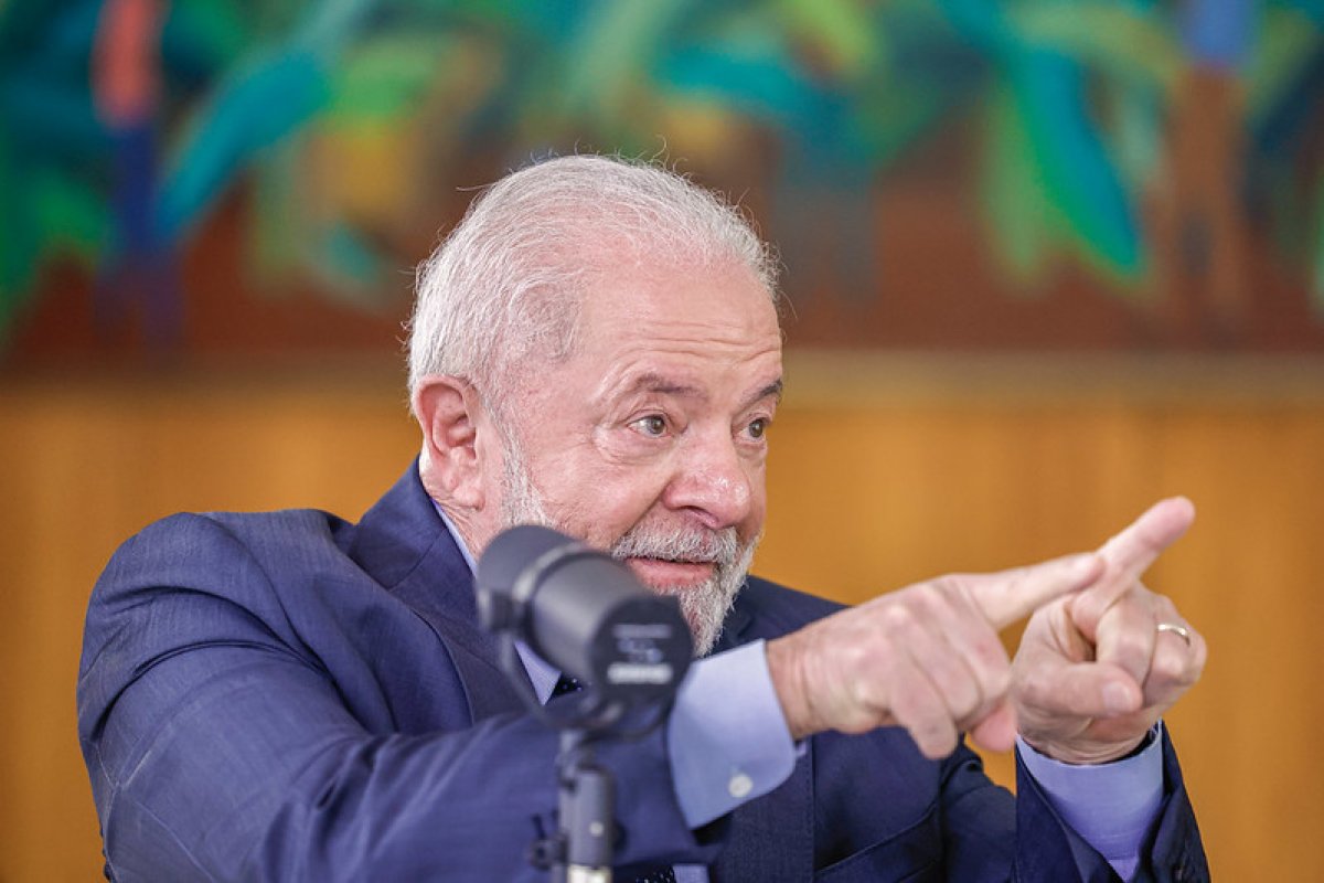 Lula diz que usará até Forças Armadas para combater desmatamento no país